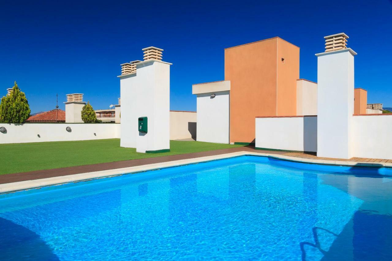 Uhc Sol I Mar Family Complex Apartment Salou Exterior foto